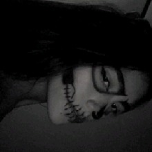 Guest_browneyedcapric11b
