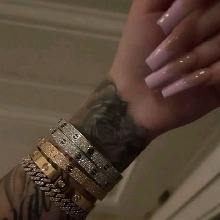 Guest_Alessa23