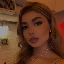 Guest_karollz935