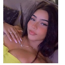 Guest_Mia660382
