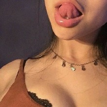 Guest_Hshshshs5