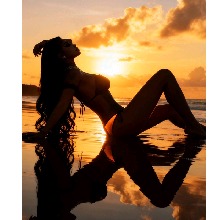 Guest_mrsqueen39