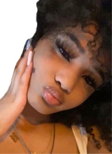 Guest_Ariana451751