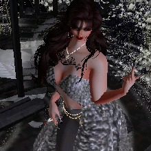 Aayushi21