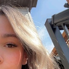 Guest_EsfefaniTorres