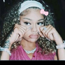Guest_Exclusivearianna