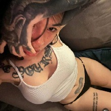 Guest_chloesluxsz