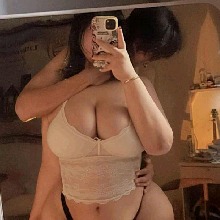 Guest_Ayesha389625