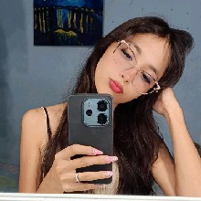 Guest_Mia828899