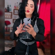Guest_RayaneMello1