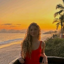 Guest_LorenaGomes5