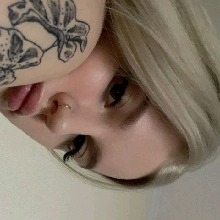 Annyxxz3