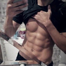 Guest_Gustazzx9