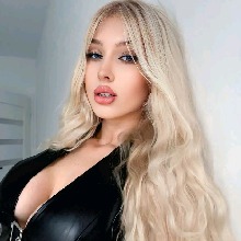 Guest_AngelinaCom1