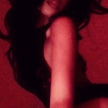 Guest_bellastrawb