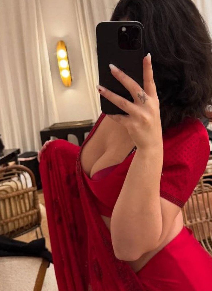 Guest_sneha12