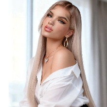 Yasmin513783