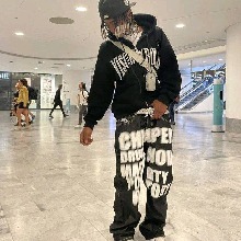 Guest_2pac18