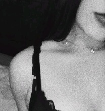 Guest_XxsofiaxX37
