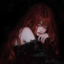 Caroline02