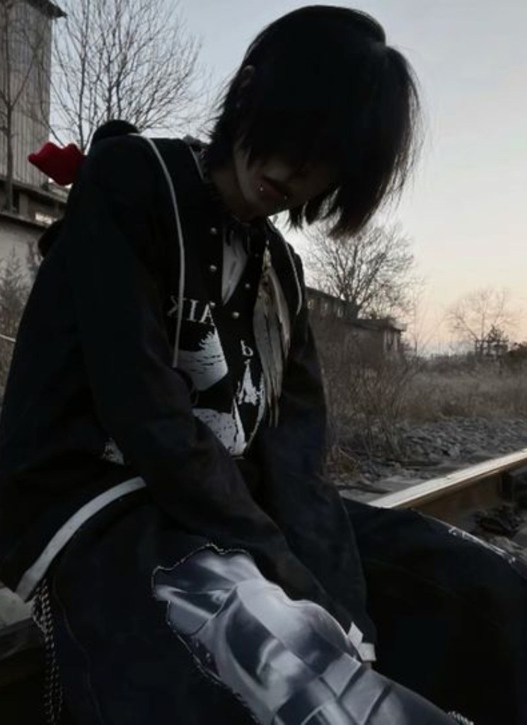 Guest_dagger17