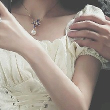 Guest_Ava303940