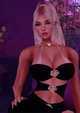 Guest_CintiaHalle