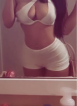 Guest_Lexi694257