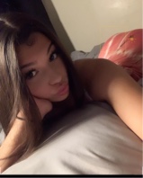 Guest_kissesfcryu