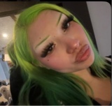 Guest_juicyfruitycoochie