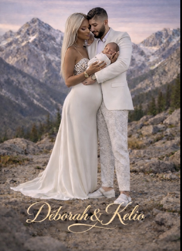 DebAndKelio