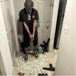 DeeMoney29