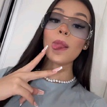 Guest_izadoora