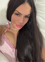 Guest_Sophia710601