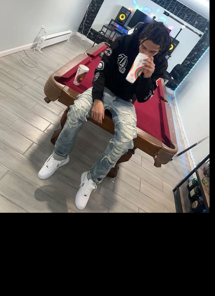 Guest_LOLOGANG