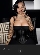 LaReinaLove
