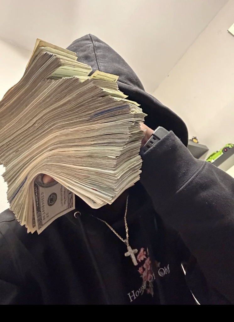 mauvepurpleheartdded