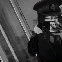 Guest_grullobabyblueeyb235
