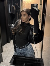 Nadia069