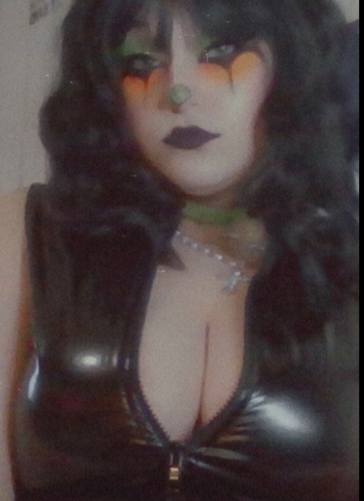 Guest_xcrybabyalexxx1