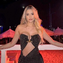 Guest_BriandaDeyanara1995