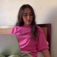 Guest_JuliaCastro17