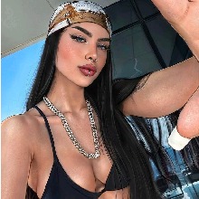 Guest_Emilly888859