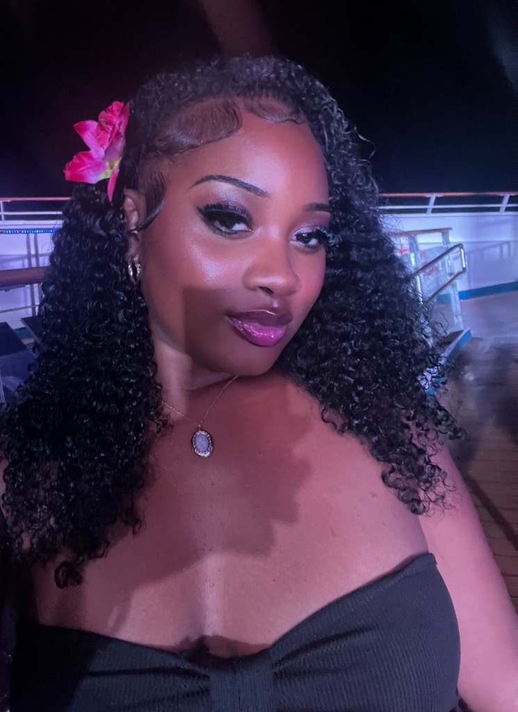 Guest_PrettyAlyse