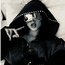 Guest_Mia558767