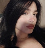 Guest_Emilly192