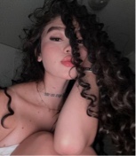 Guest_Emilly192