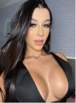Guest_Emilly192