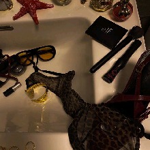 Guest_twolightpastelpucbc6