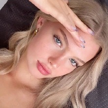 Guest_Vivi512638